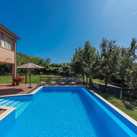 Apartment Kata With Private Pool Radetići Exterior foto
